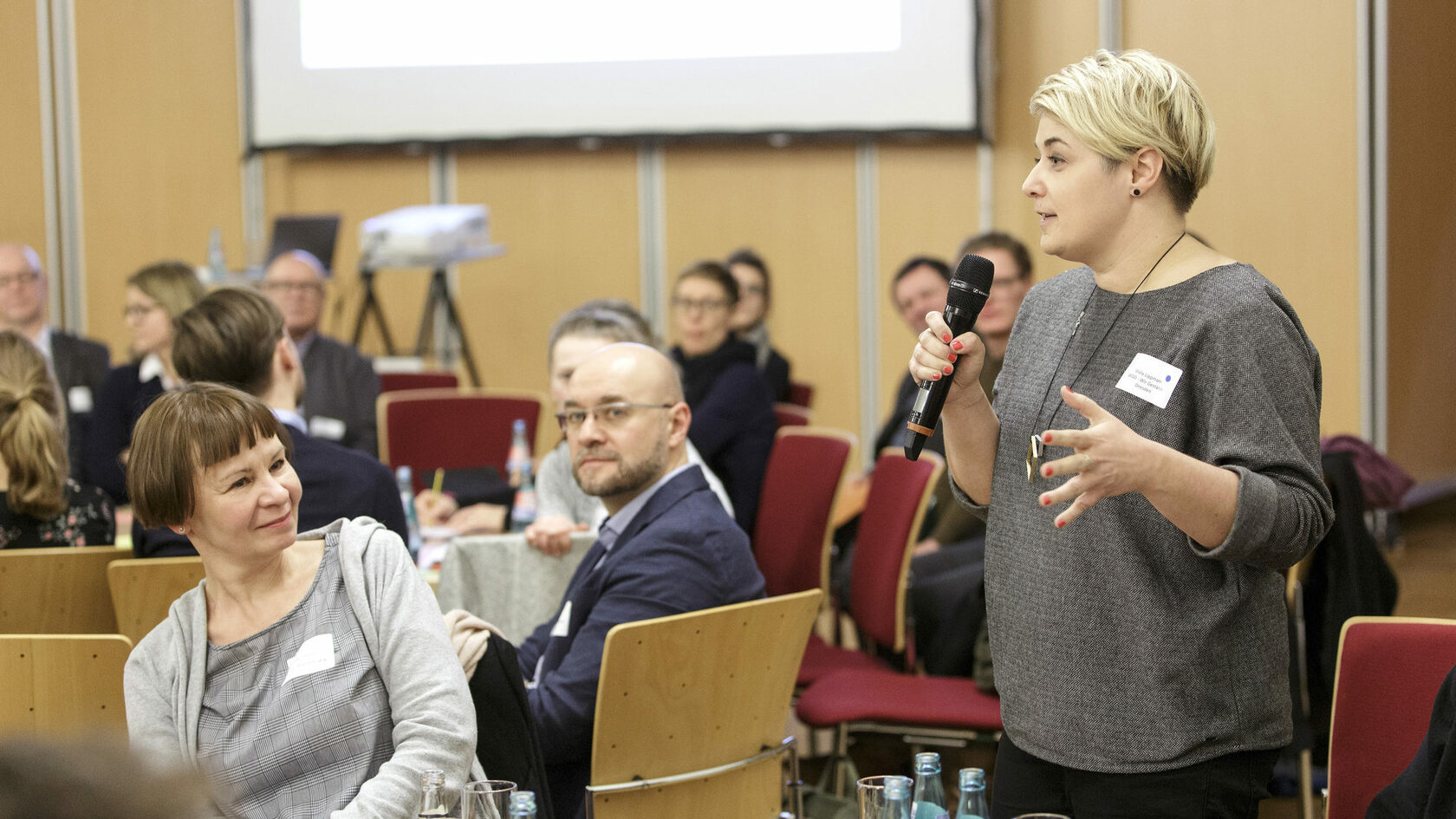 At the kick-off event for the platform process, a participant makes a speech.